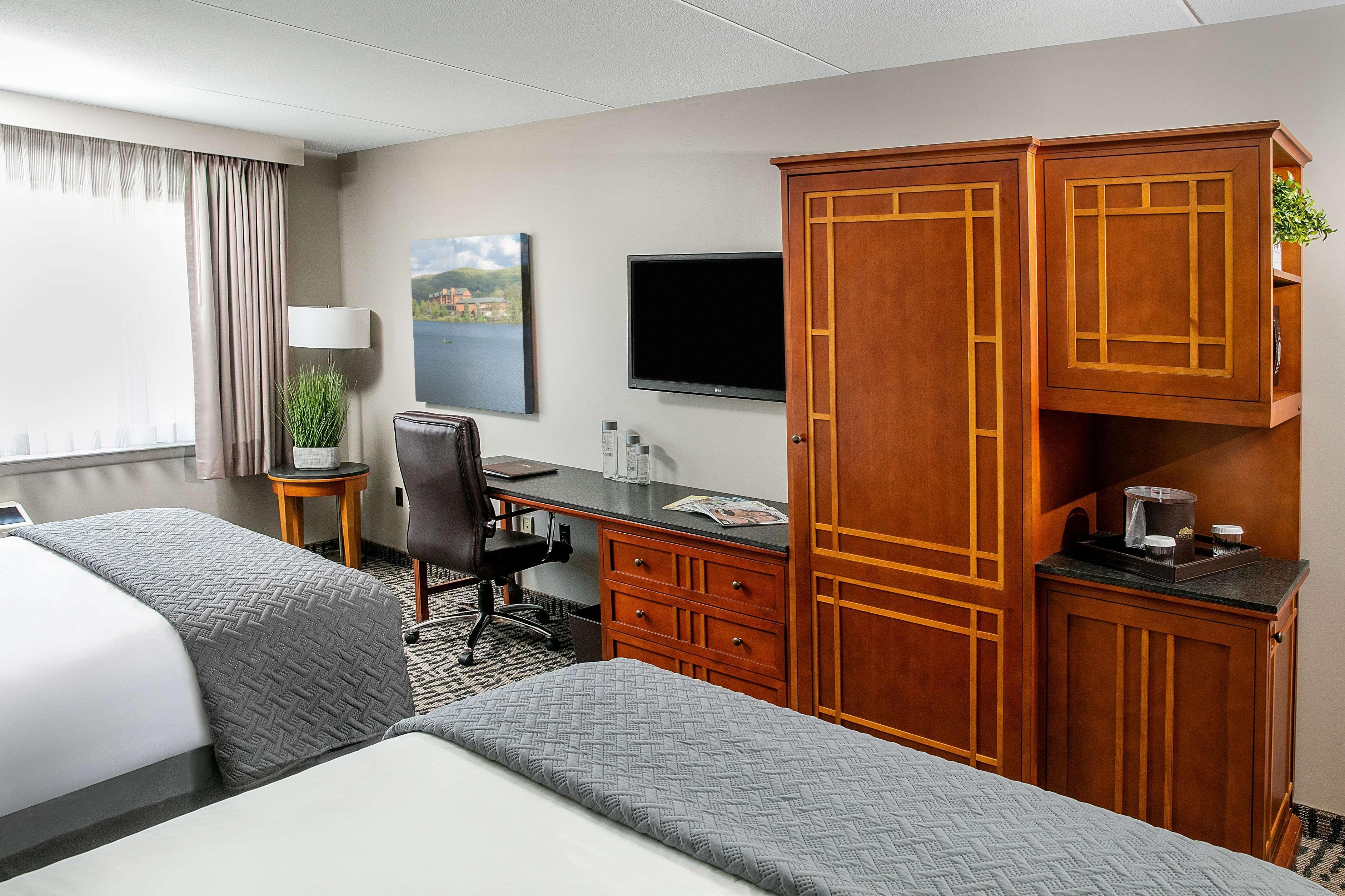 Rocky Gap Casino Resort Flintstone Room photo