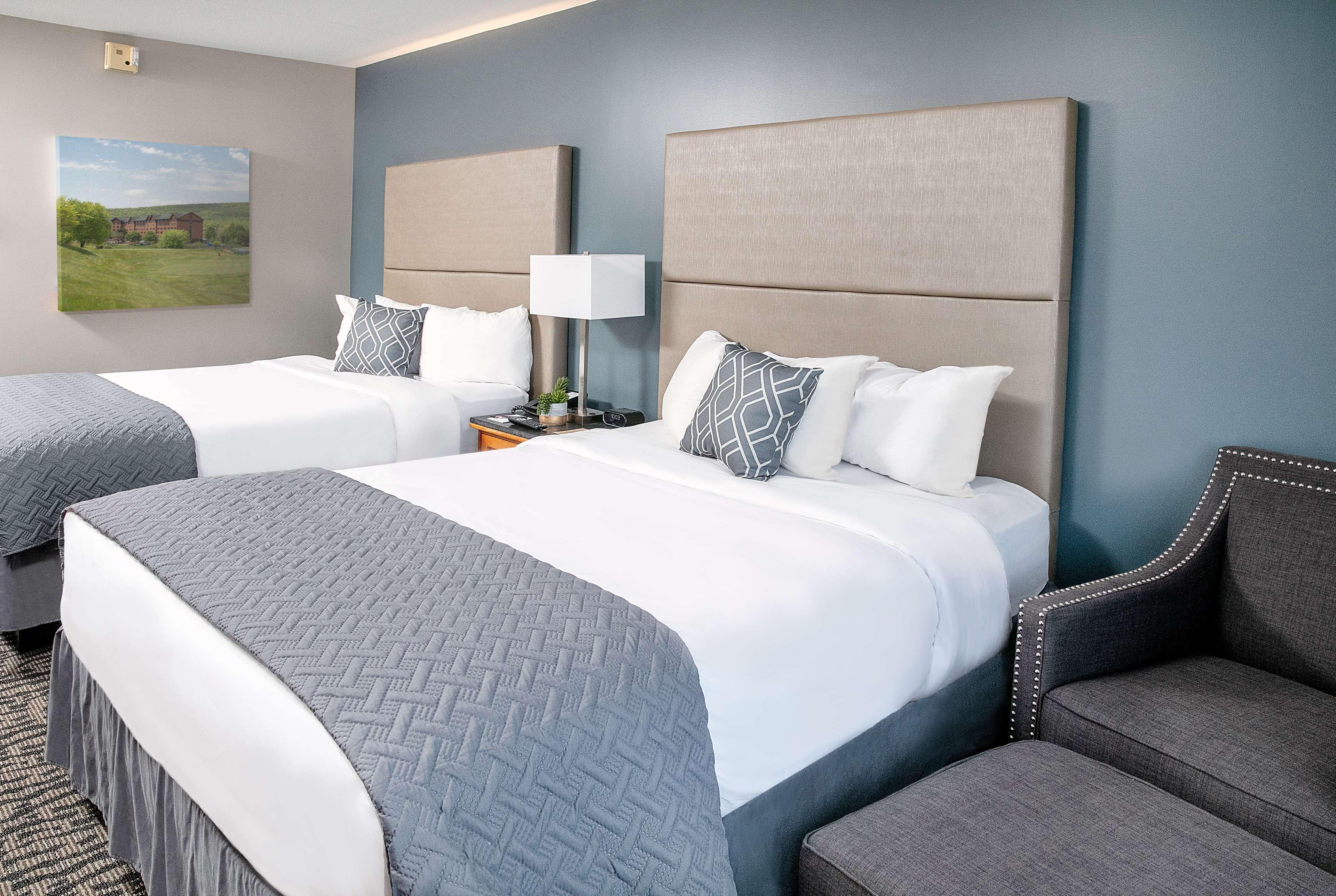 Rocky Gap Casino Resort Flintstone Room photo